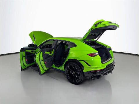 2024 Lamborghini Urus S