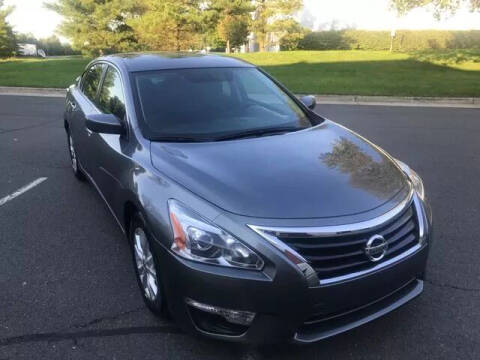 2015 Nissan Altima for sale at SEIZED LUXURY VEHICLES LLC in Sterling VA