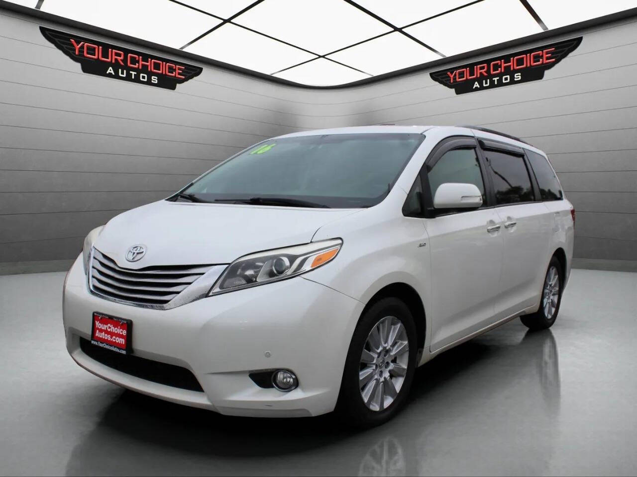 2016 Toyota Sienna Limited Premium 7 Passenger AWD 4dr Mini Van's photo