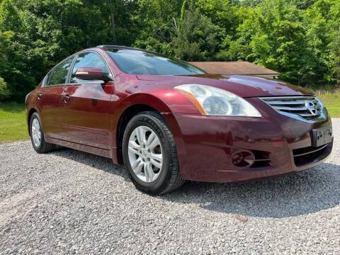2010 Nissan Altima for sale at Automobile Gurus LLC in Knoxville TN