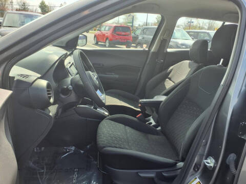 2021 Nissan Kicks S
