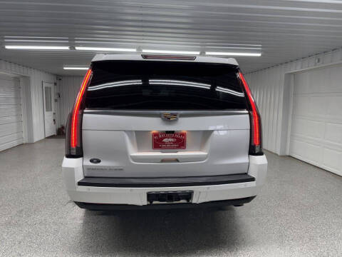 2017 Cadillac Escalade ESV Premium Luxury