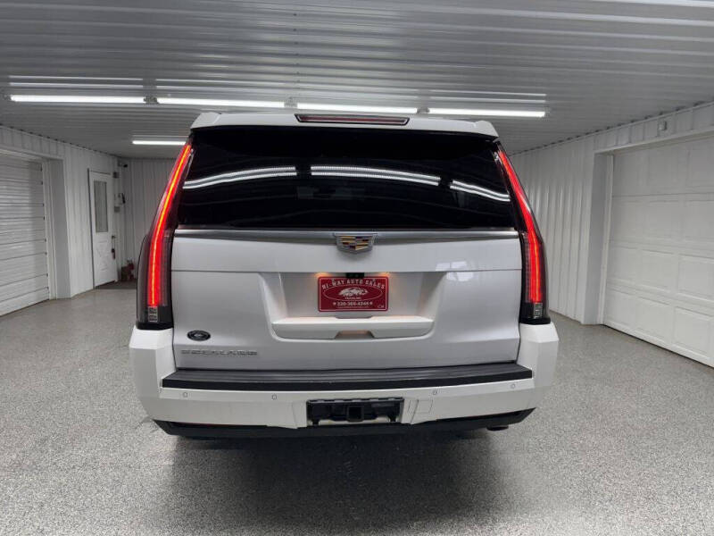 2017 Cadillac Escalade ESV Premium Luxury