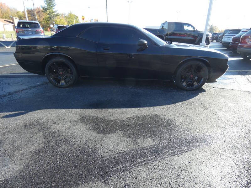2010 Dodge Challenger SE