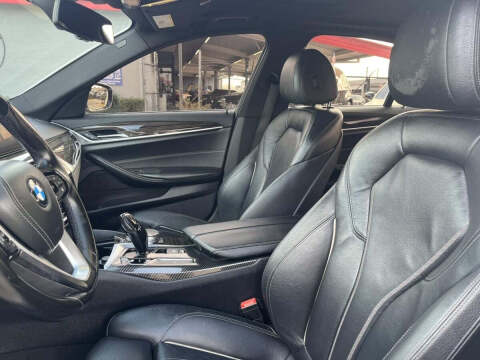 2017 BMW 5 Series 530i