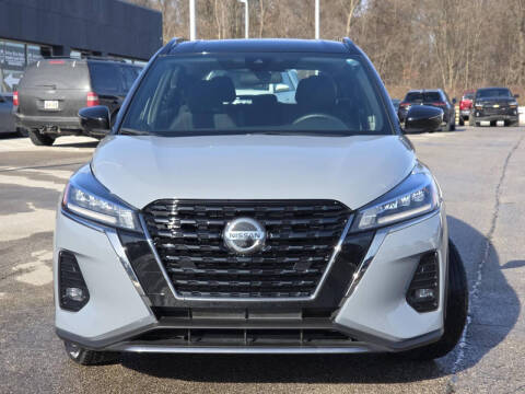 2021 Nissan Kicks SR
