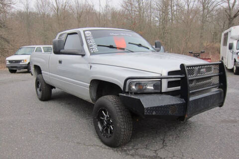 2001 Dodge Ram 1500 for sale at K & R Auto Sales,Inc in Quakertown PA