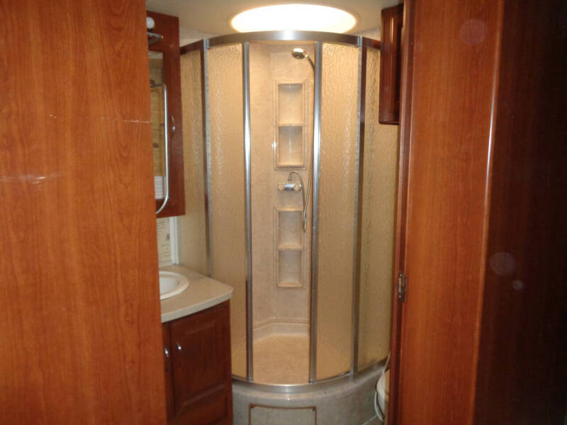 2008 Freightliner XCS Chassis