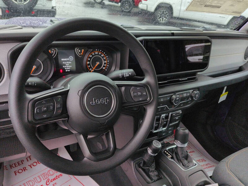 2026 Jeep Gladiator Sport