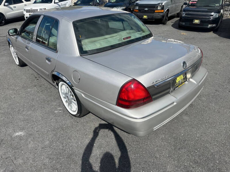 2011 Mercury Grand Marquis LS