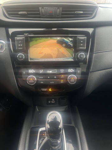 2020 Nissan Rogue SV