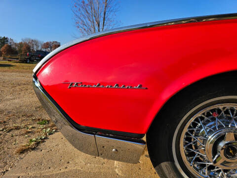 1961 Ford Thunderbird