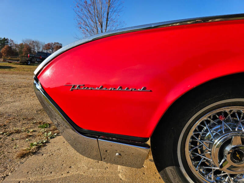 1961 Ford Thunderbird