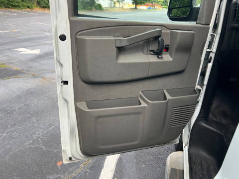 2020 Chevrolet Express 2500