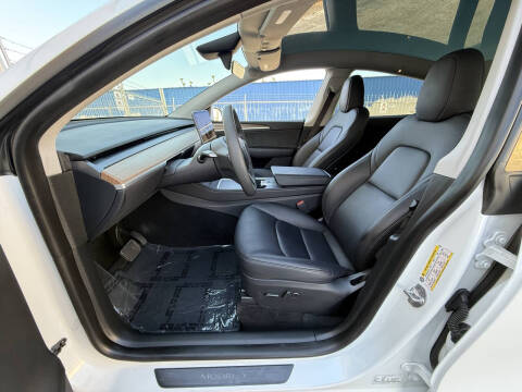 2023 Tesla Model Y Long Range