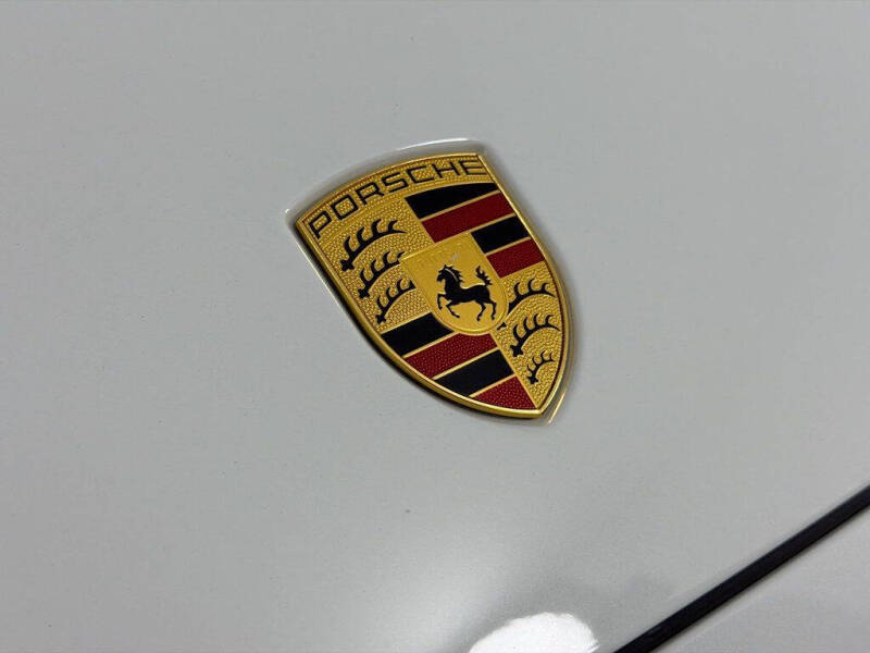 2024 Porsche Cayenne