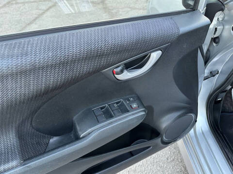 2013 Honda Fit Sport