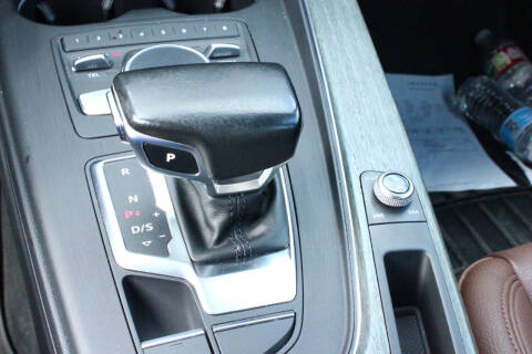 2017 Audi A4 2.0T quattro Premium Plus