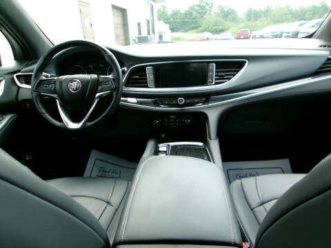 2024 Buick Enclave Essence