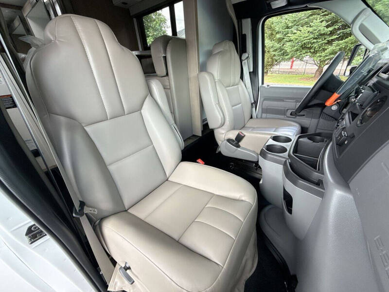 2027 Ford E-Series