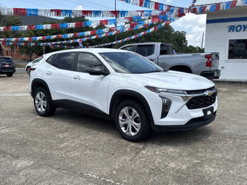 2024 Chevrolet Trax LS Photo