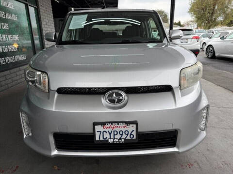2014 Scion xB