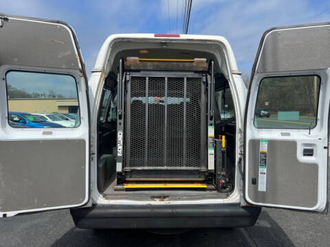 2014 Ford E-Series E-250