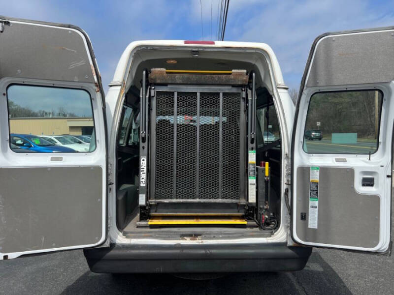 2014 Ford E-Series E-250