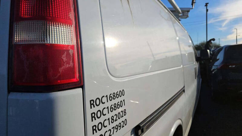 2017 Chevrolet Express 2500