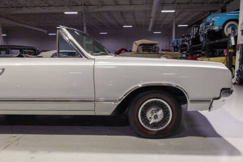 1965 Oldsmobile Cutlass