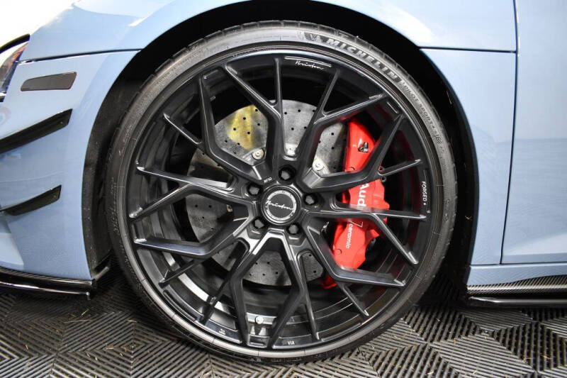 2023 Audi R8 5.2 quattro V10 performance