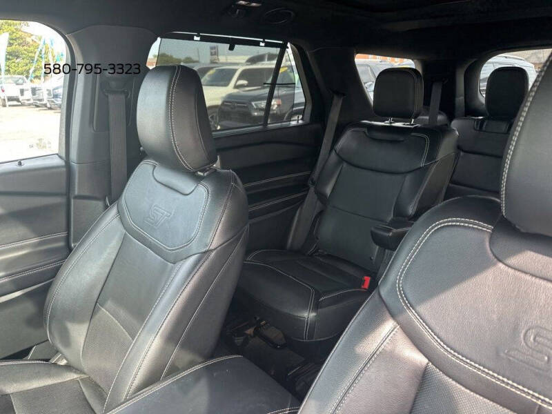 2022 Ford Explorer ST