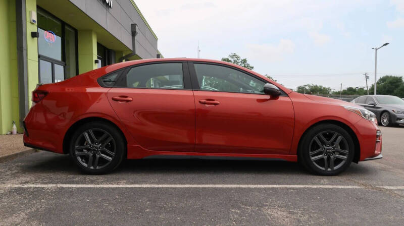 2021 Kia Forte GT Line