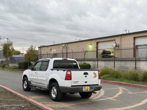 2002 Ford Explorer Sport Trac Value