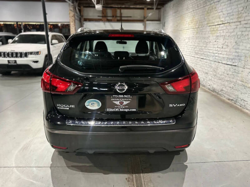 2017 Nissan Rogue Sport SV