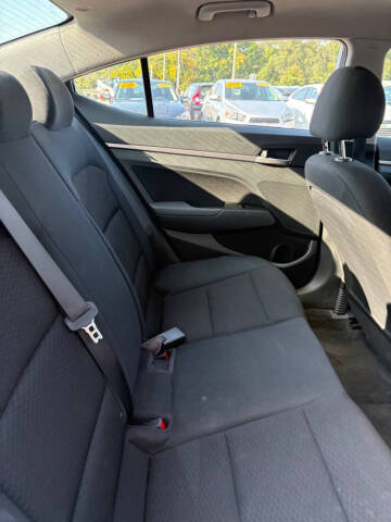 2020 Hyundai Elantra