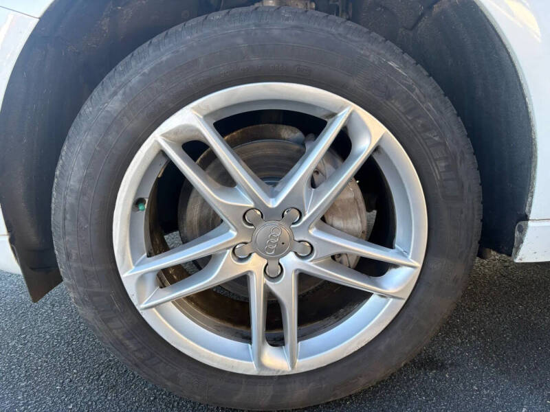 2016 Audi Q5 2.0T quattro Premium Plus