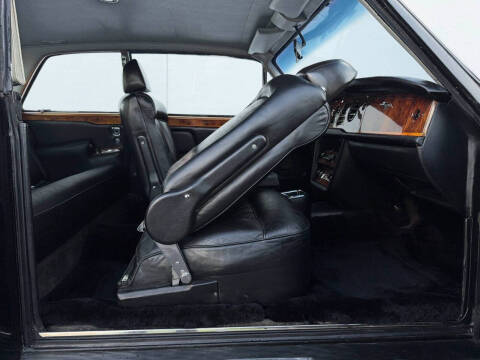 1975 Rolls-Royce Corniche