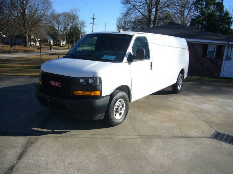 2021 GMC Savana 2500