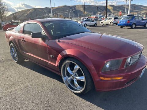 2006 Ford Mustang GT Premium