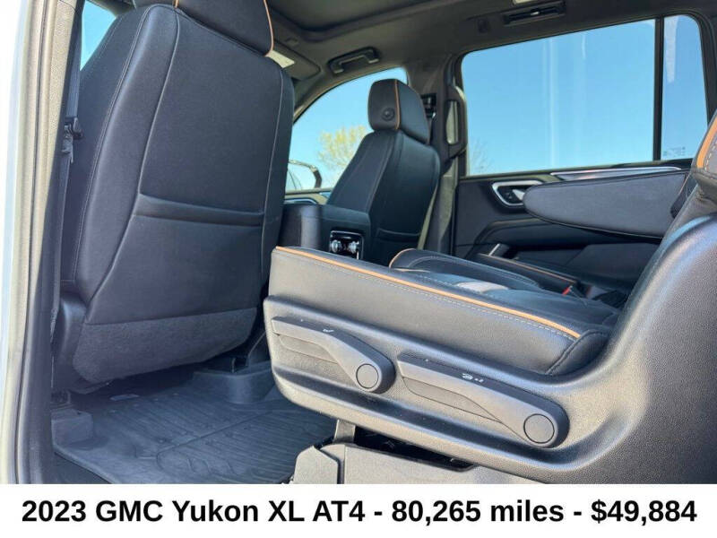 2023 GMC Yukon XL AT4