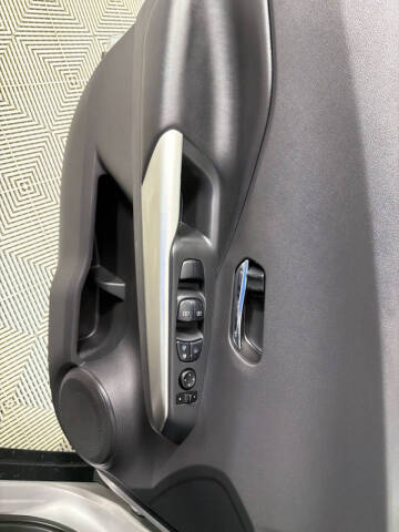 2018 Nissan Kicks SR