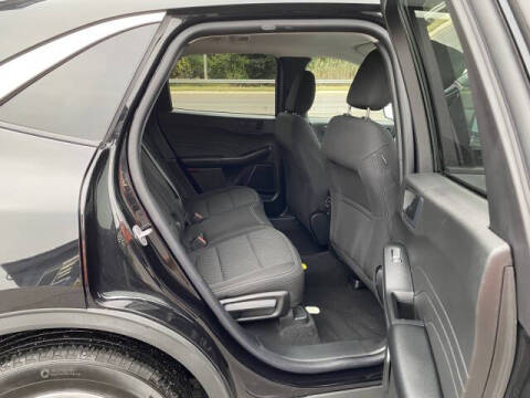 2023 Ford Escape Hybrid Active