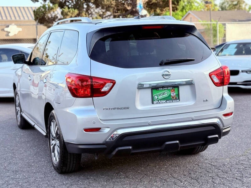 2018 Nissan Pathfinder Platinum