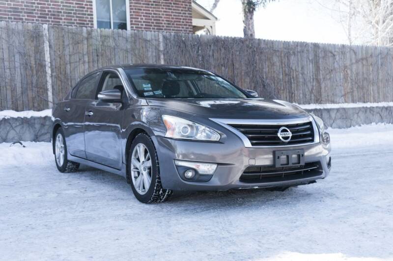 2014 Nissan Altima for sale at Friends Auto Sales in Denver CO