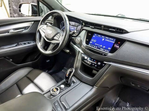 2023 Cadillac XT5 Luxury