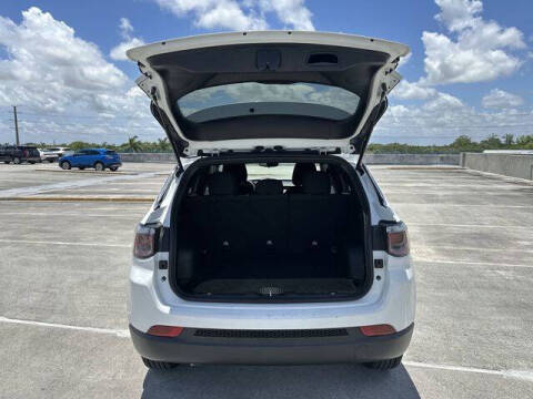 2023 Jeep Compass Sport