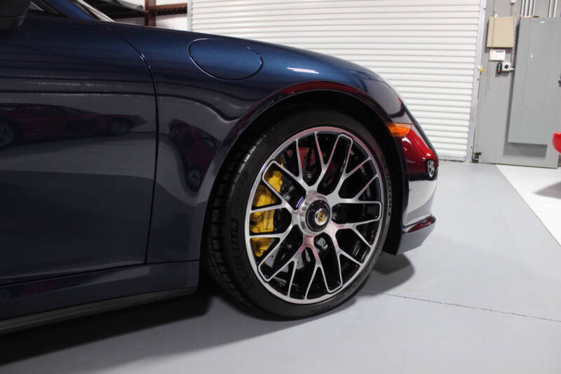 2015 Porsche 911