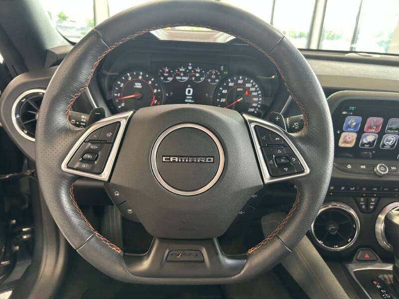 2017 Chevrolet Camaro 2SS - Photo 19