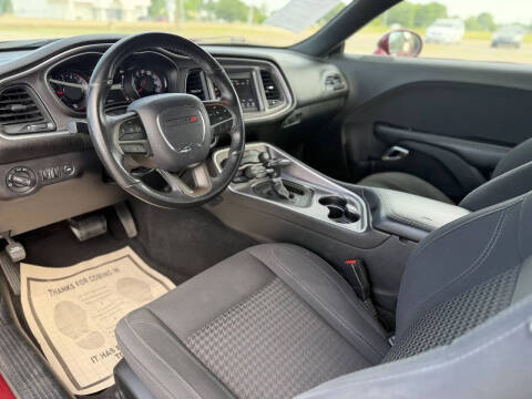 2019 Dodge Challenger SXT